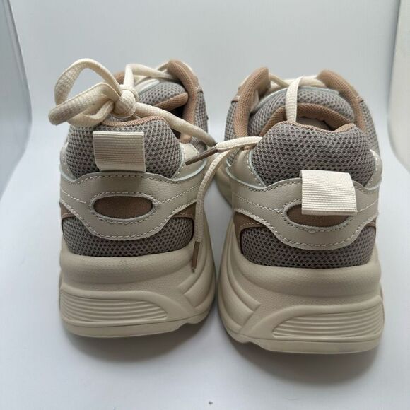 CUSHIONAIRE Women's Chunky Sneaker +Memory Foam 8.5 WHITE/TAN - Picture 4 of 9